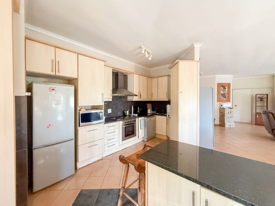3 Bedroom Property for Sale in Kosmos Ridge North West